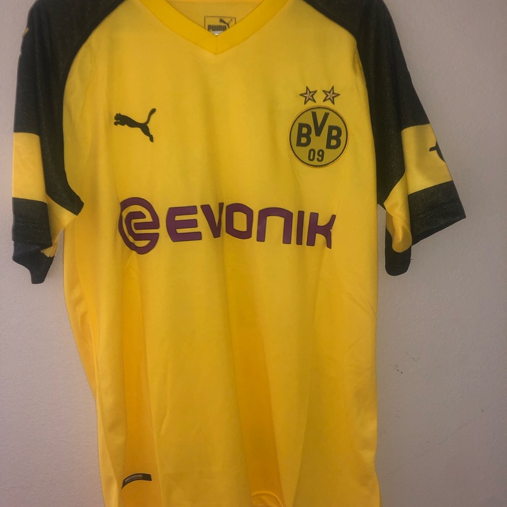 BRAND NEW. BORUSSIA DORTMUND MARCO REUS JERSEY